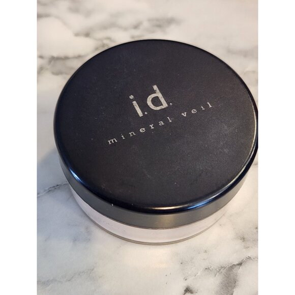 Bare Escentuals i.d. Mineral Veil Translucent Setting Powder 0.47 oz - Picture 2 of 2